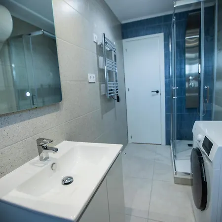 108 - Beachside Renovated 1br 5 Min From Appartamento Cambrils