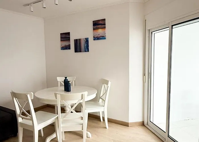 108 - Beachside Renovated 1br 5 Min From Апартаменты *